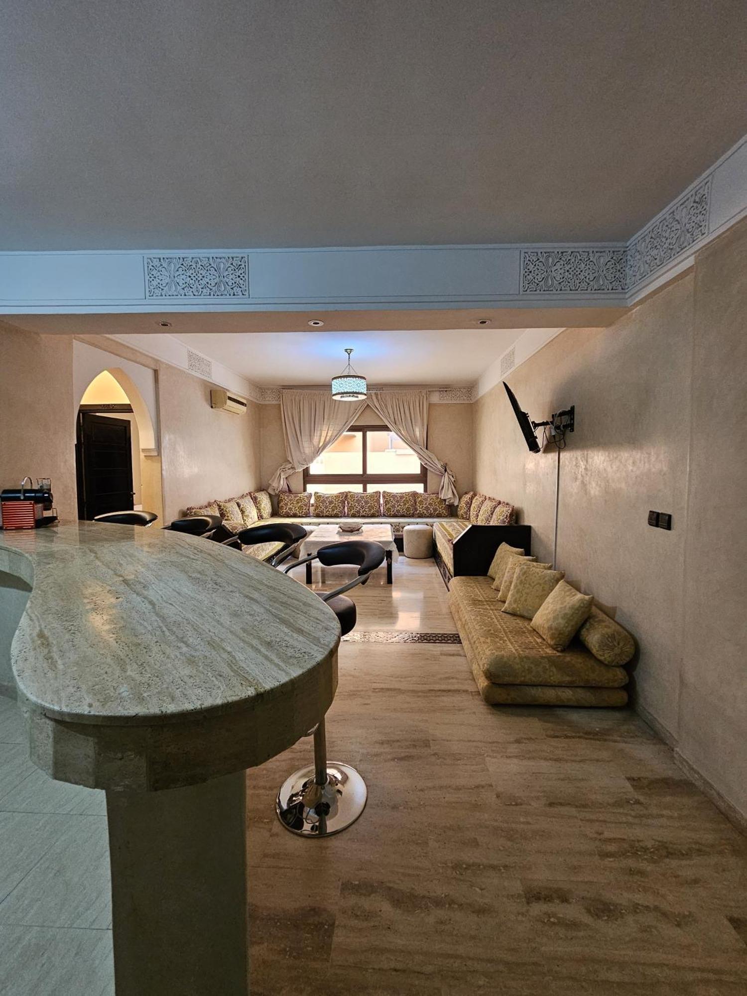 Appartement Douillet Au Centre Gueliz Marrakesh Exterior photo